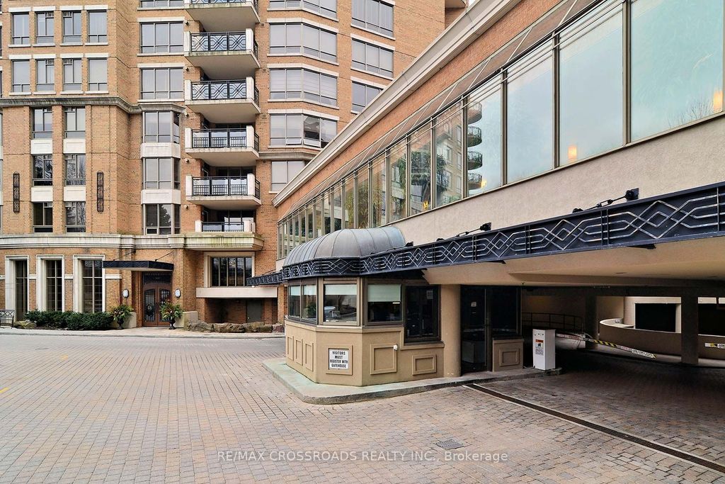 Photo of 3600 Yonge Street #737, Toronto, ON M4N 2N6 (MLS # C12718832)