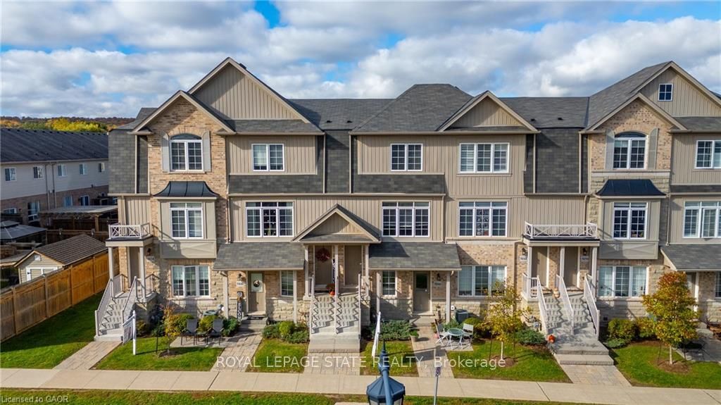 Photo of 5038 Serena Drive E, Lincoln, ON L0R 1B2 (MLS # X12587860)