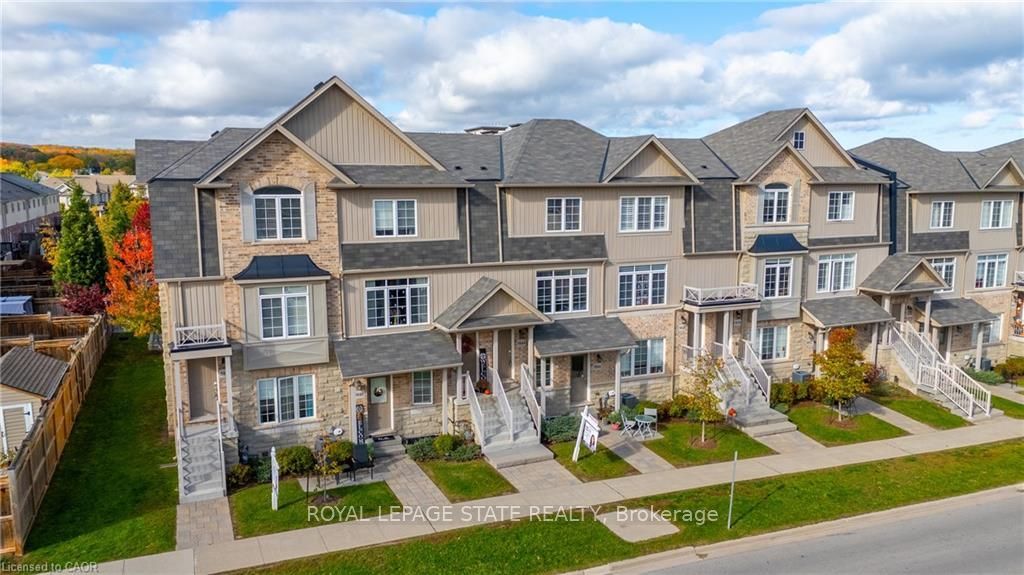 Photo of 5038 Serena Drive E, Lincoln, ON L0R 1B2 (MLS # X12587860)