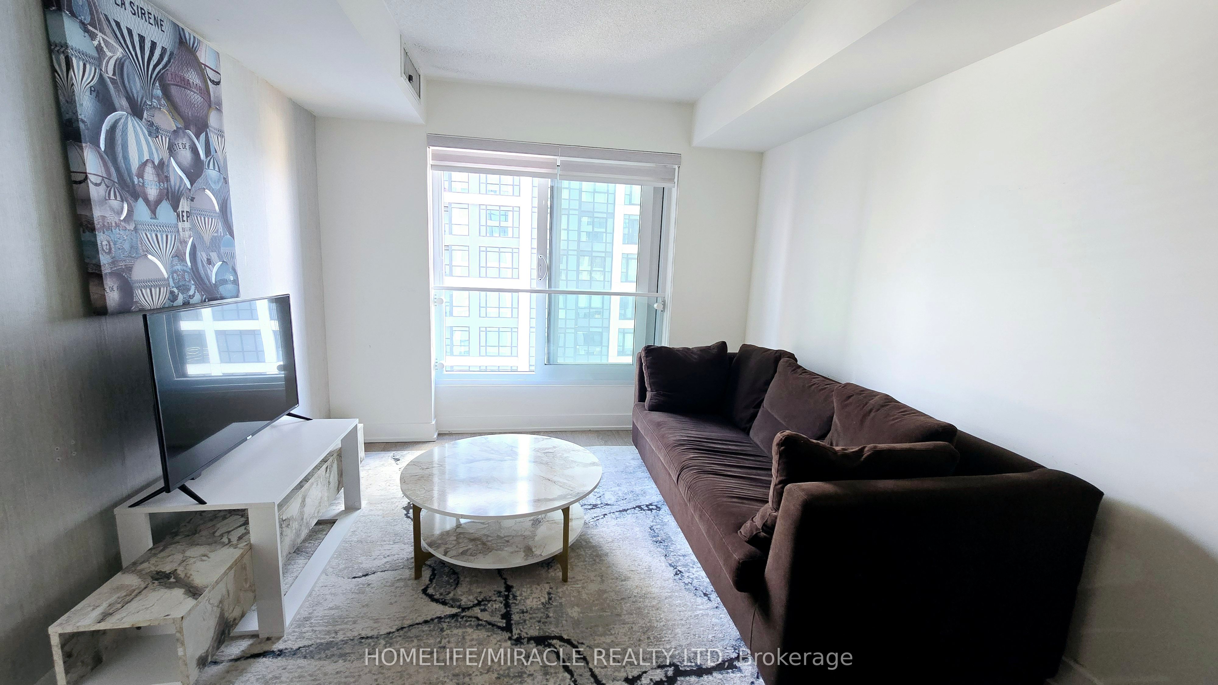 9 Mabelle Avenue 1720