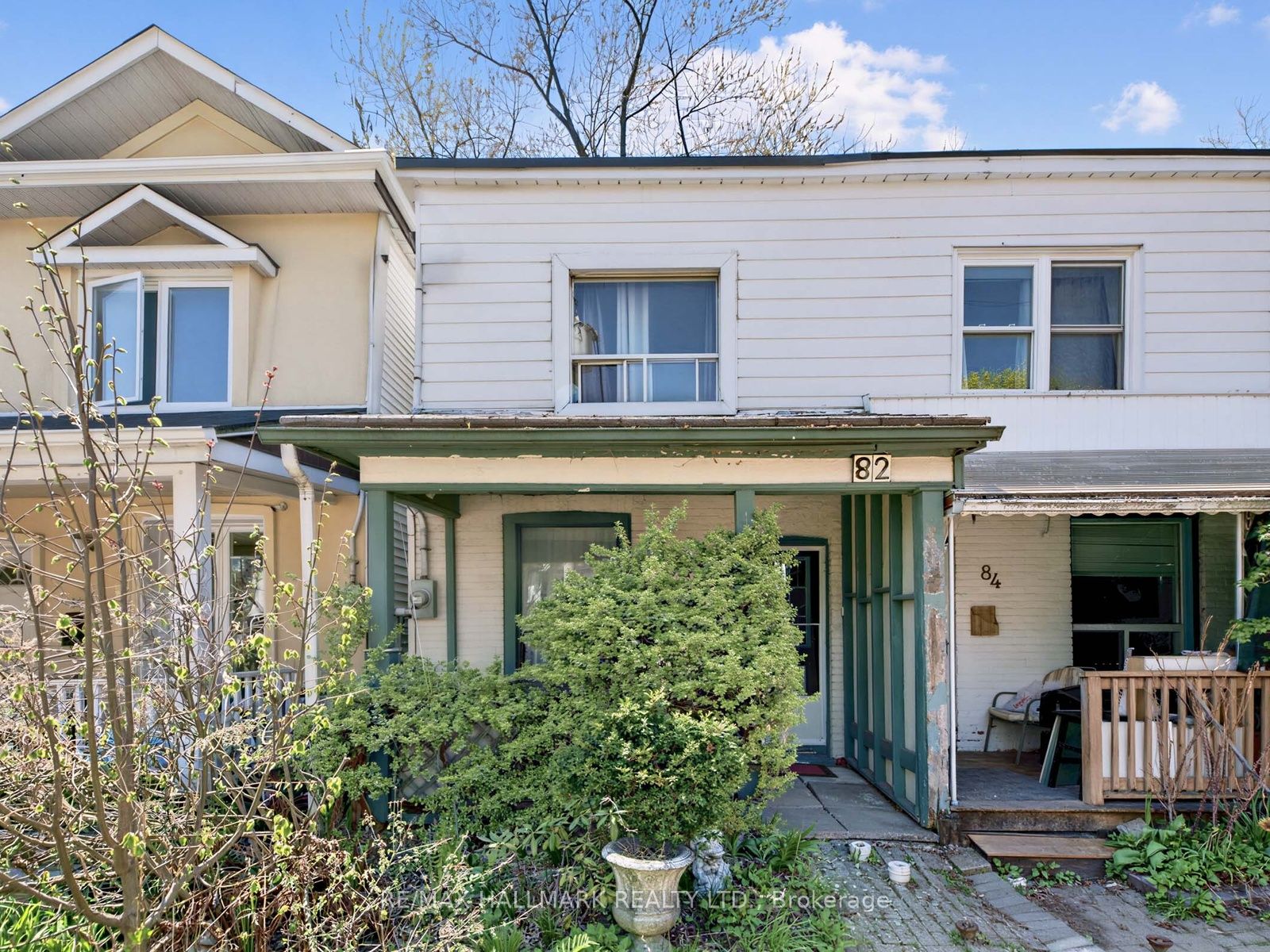 82 Muriel Avenue