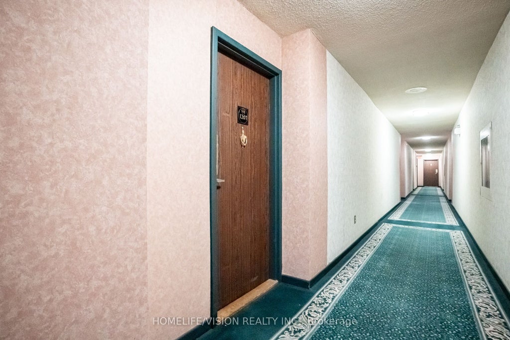 Photo of 2365 Kennedy Road #1207, Toronto, ON M1T 3S6 (MLS # E14031912)
