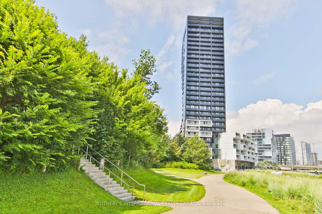 Photo of 170 Bayview Avenue #820, Toronto, ON M5A 0M4 (MLS # C13527228)