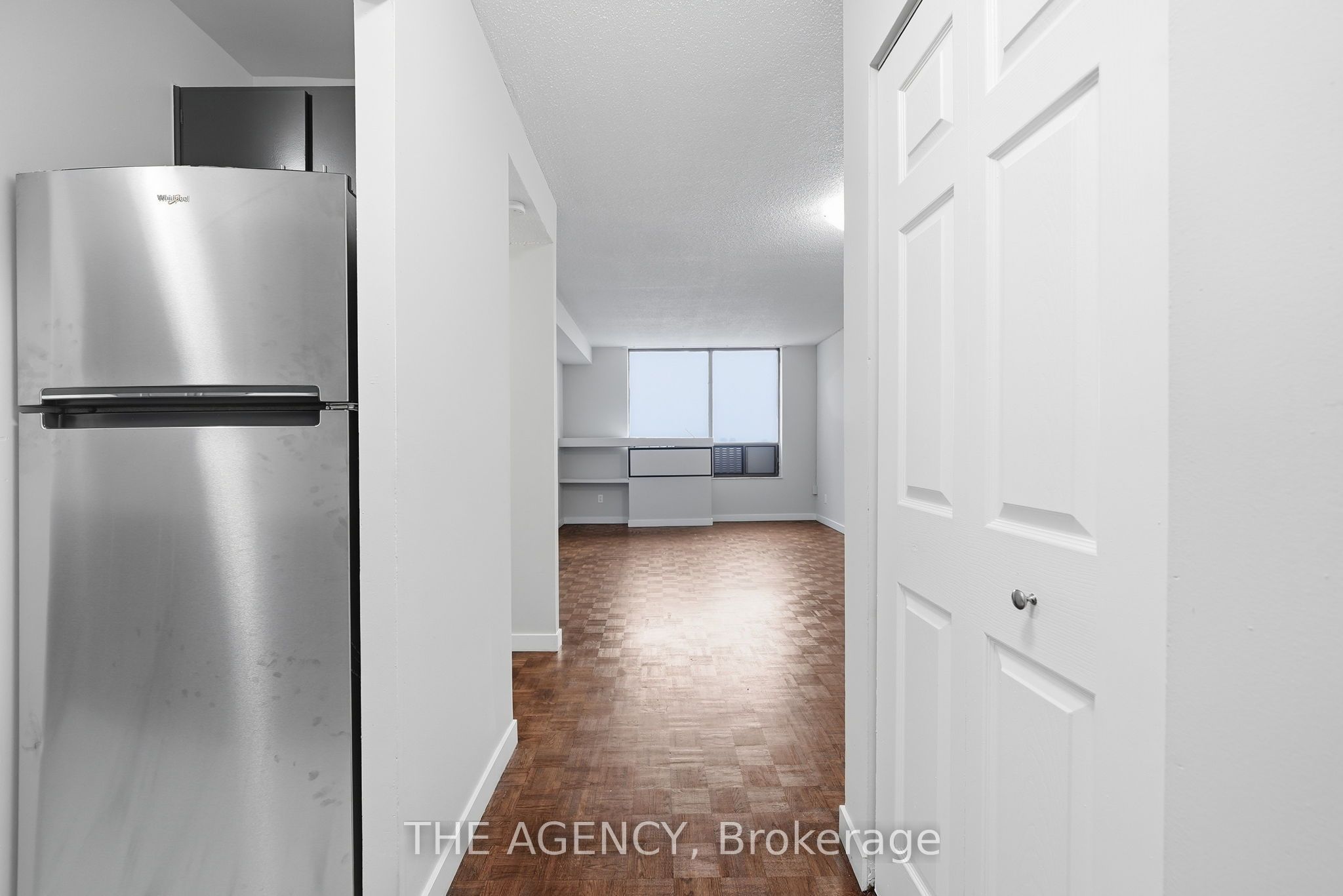 2350 Dundas Street W 2004A