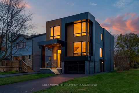 33 Twelfth Street Toronto ON M8V 3G8