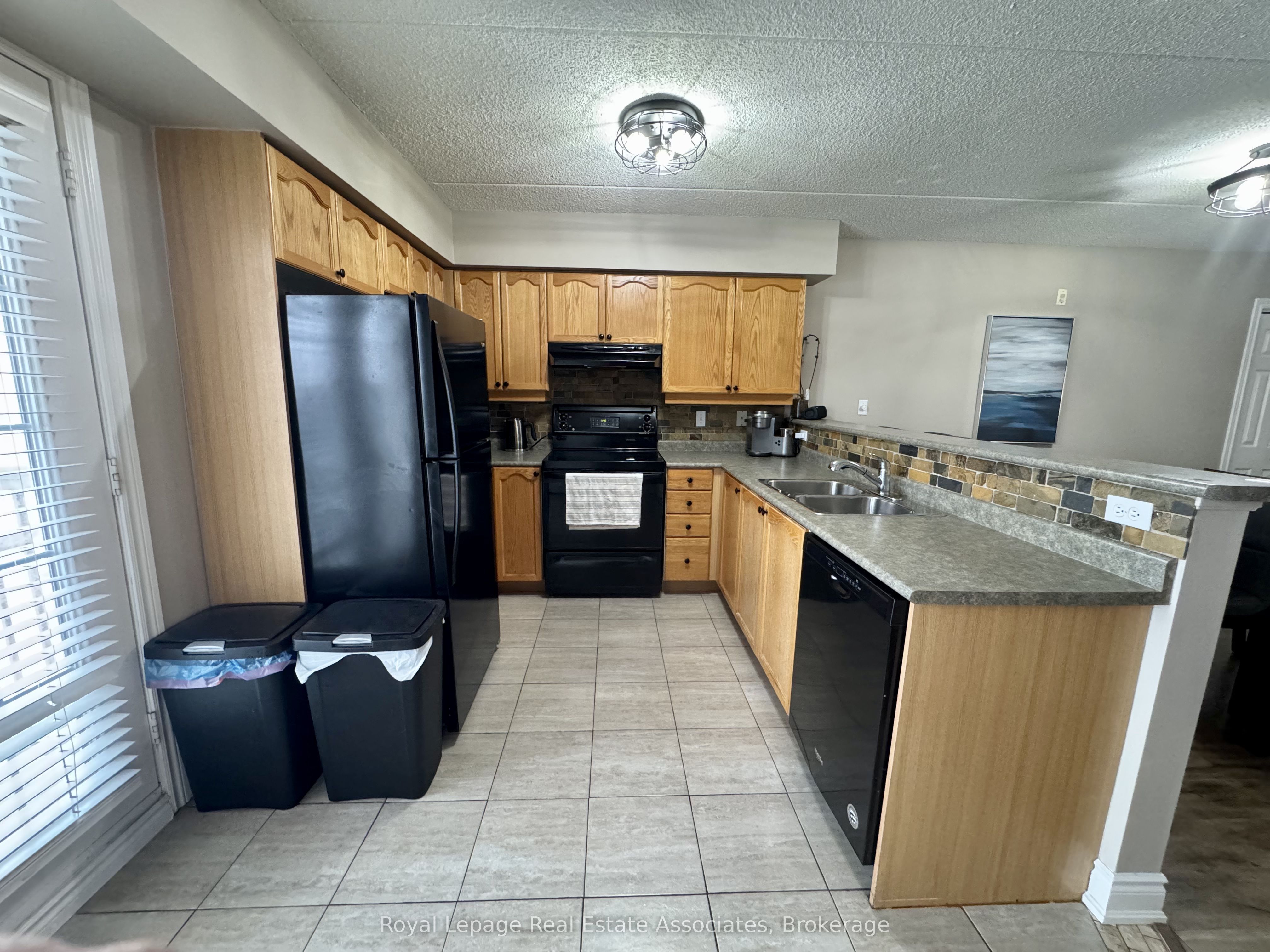 1460 Bishops Gate 302