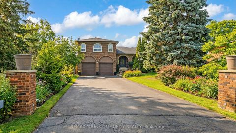 130 Spruce Avenue Richmond Hill ON L4C 6W1