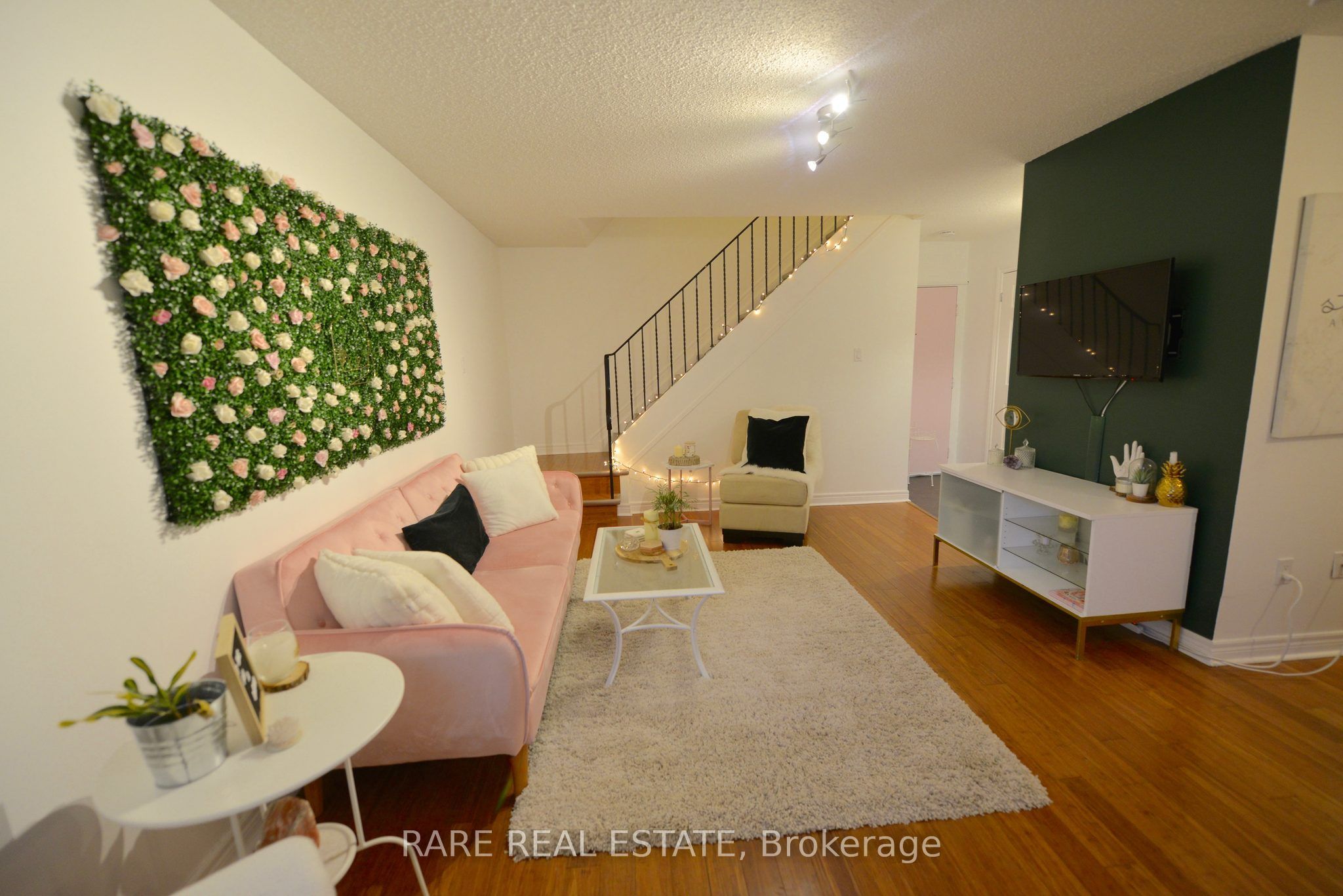 2001 Bonnymede Drive 112