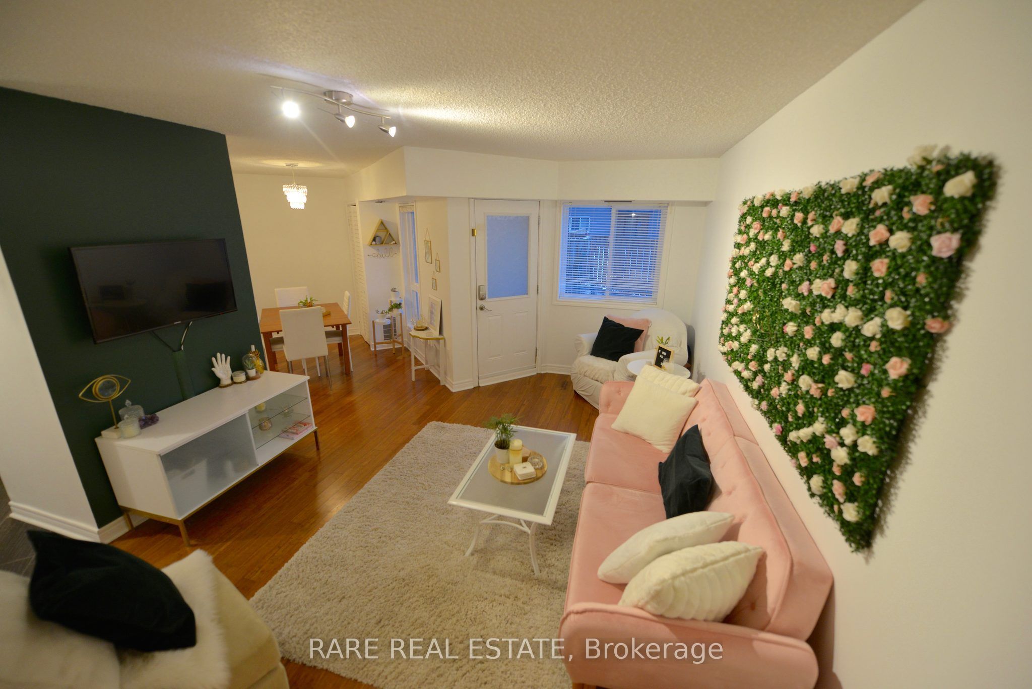 2001 Bonnymede Drive 112