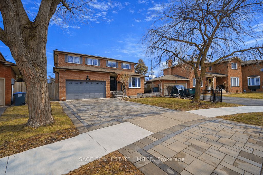 Photo of 411 The Thicket N/A, Mississauga, ON L5G 4P6 (MLS # W12912872)