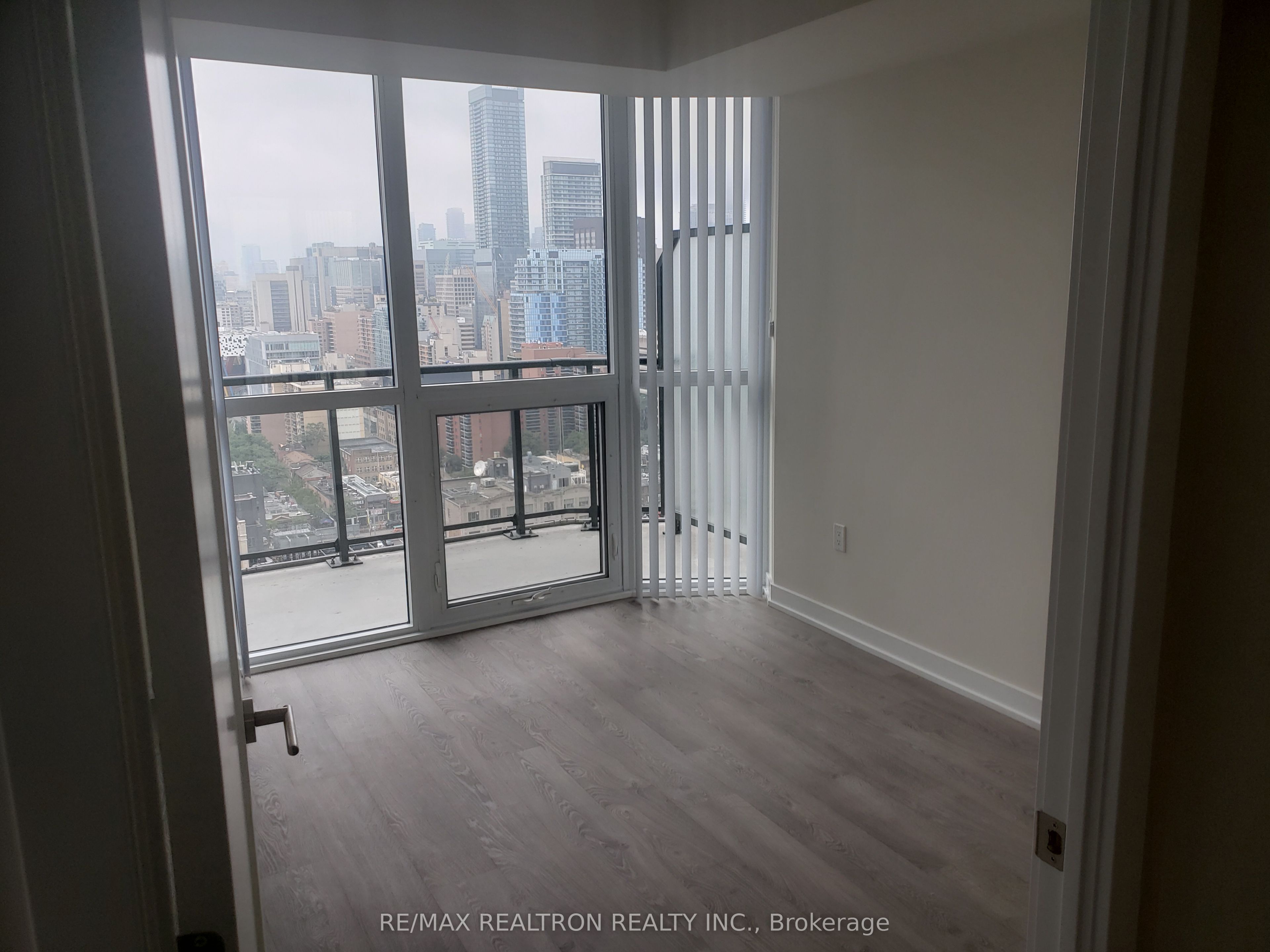 99 John Street 2307