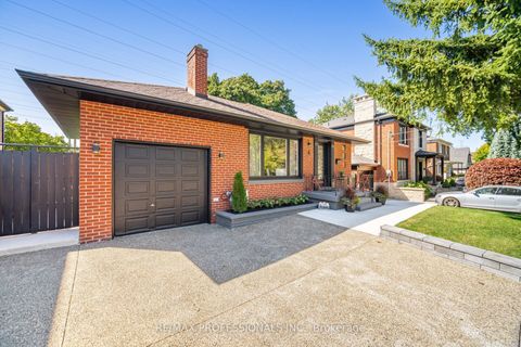4 Lloyd Manor Road BSMT Toronto ON M9B 5H6