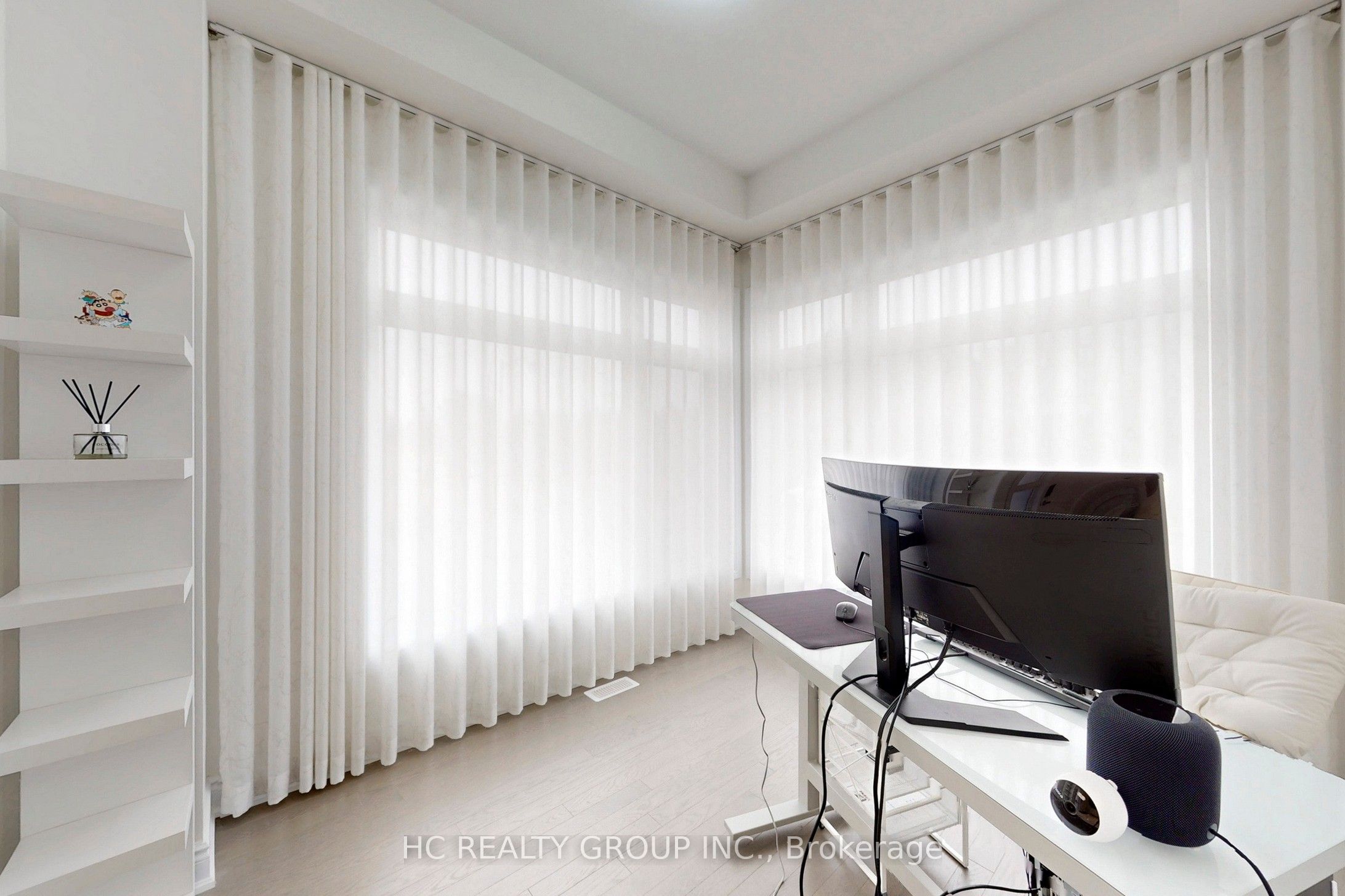 20 Harold Humphrey Street