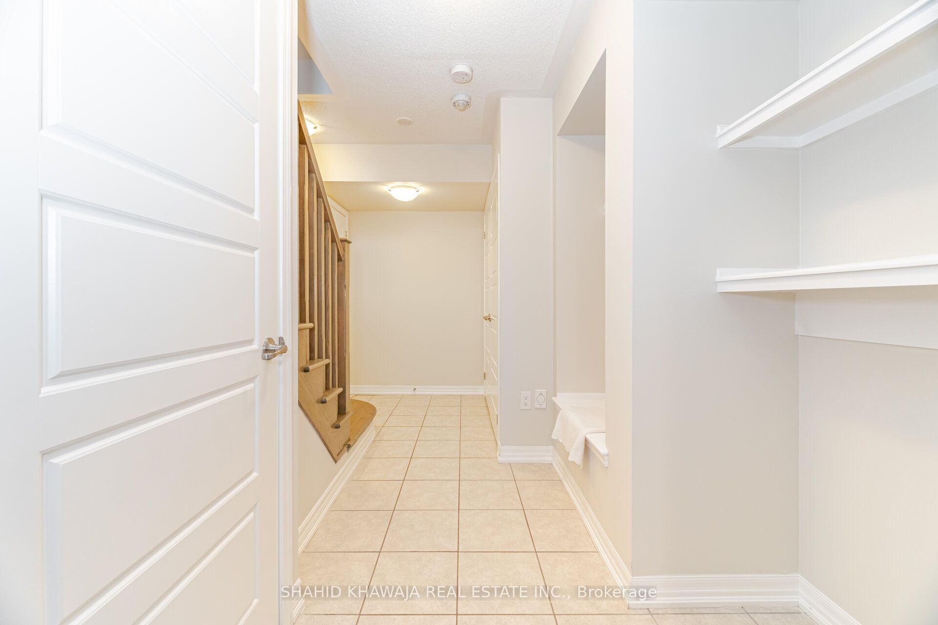 3078 Gardenia Gate