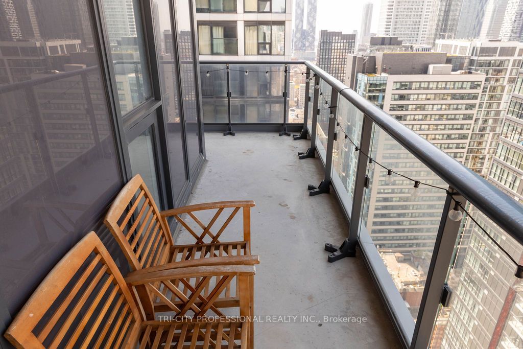 Photo of 251 Jarvis Street #3605, Toronto, ON M5B 0C3 (MLS # C13424172)