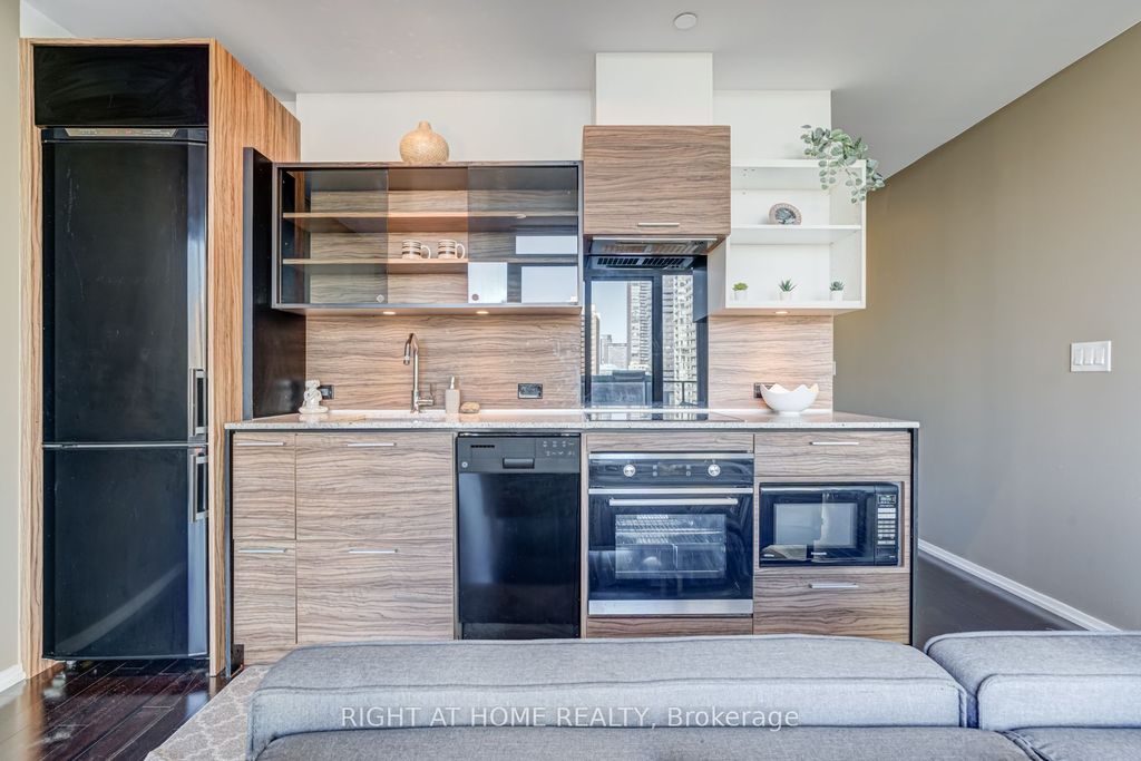 Photo of 75 St Nicholas Street #1109, Toronto, ON M4Y 0A5 (MLS # C12904938)