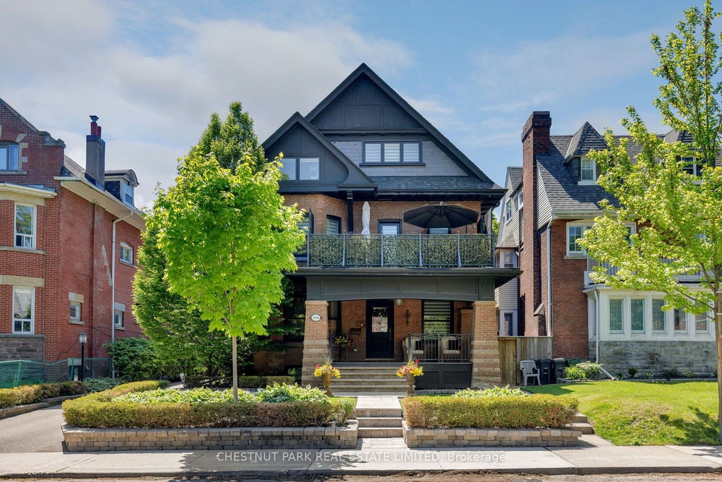 Photo of 386 Palmerston Boulevard, Toronto, ON M6G 2N6 (MLS # C13225554)