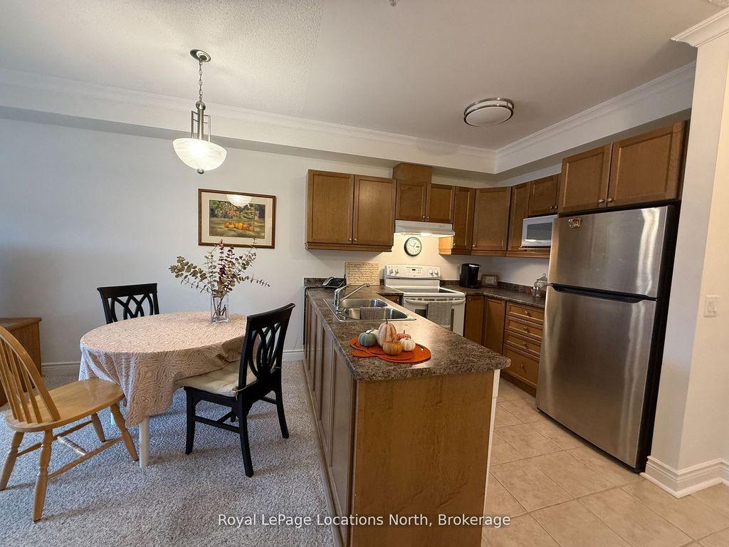 Photo of 91 RAGLAN Street #303, Collingwood, ON L9Y 4V3 (MLS # S12816448)