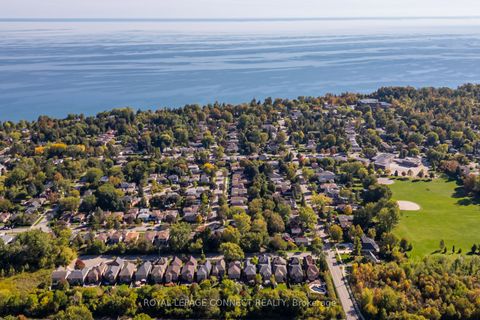Photo of 28 Tivoli Court, Toronto, ON M1E 2A4 (MLS # E12420492)