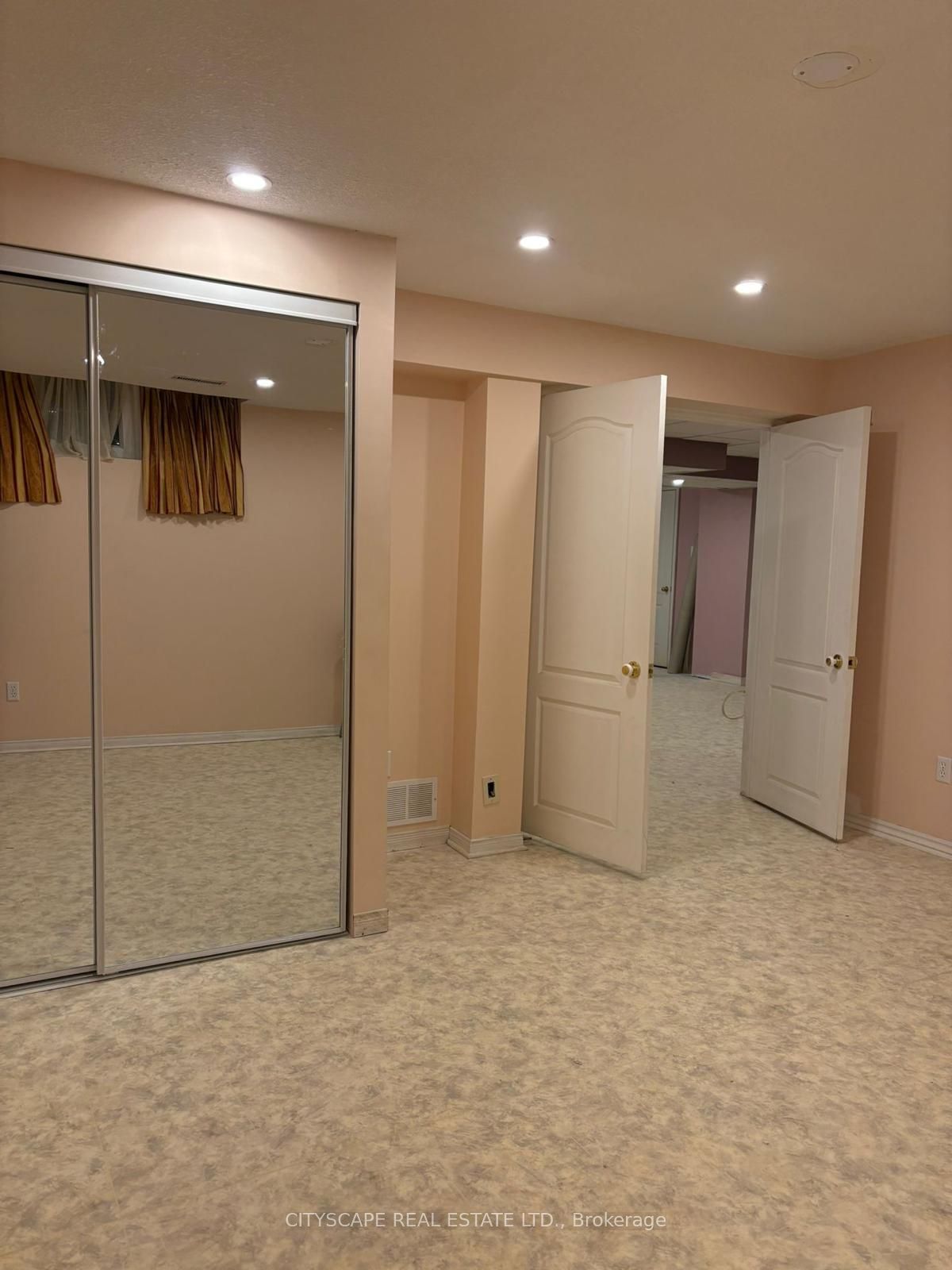 6121 Maplegate Circle Bsmt