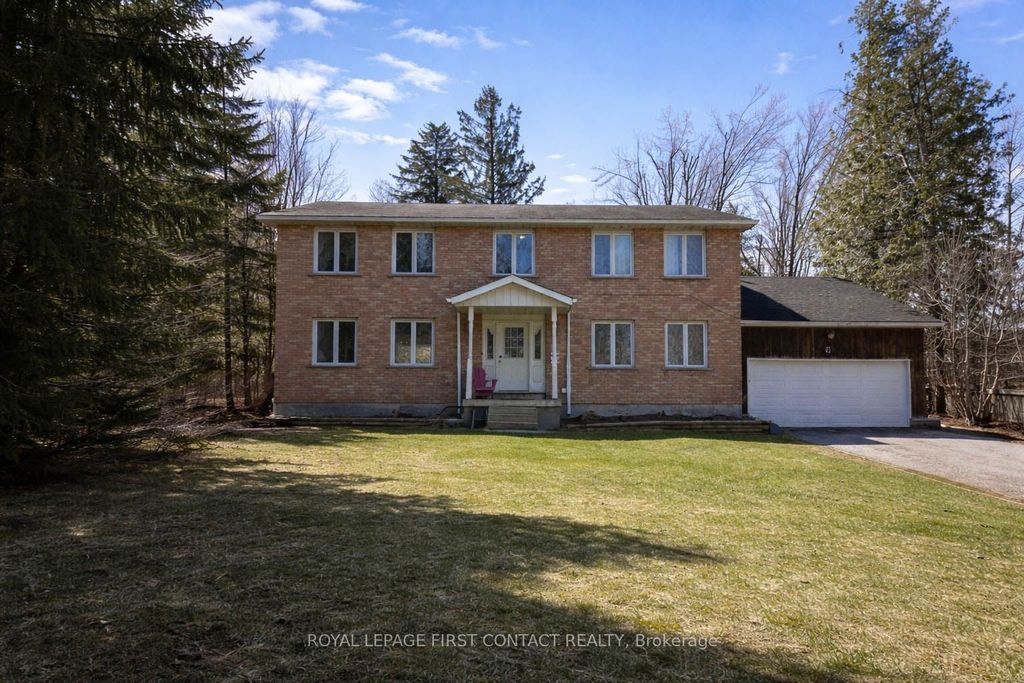 Photo of 9 Little Lake Drive, Barrie, ON L4M 7B9 (MLS # S13036046)