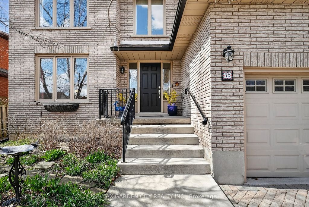 Photo of 72 National Drive, Hamilton, ON L8G 5A8 (MLS # X12980762)