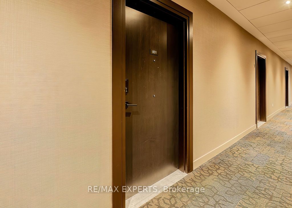 2475 Old Bronte Road 801