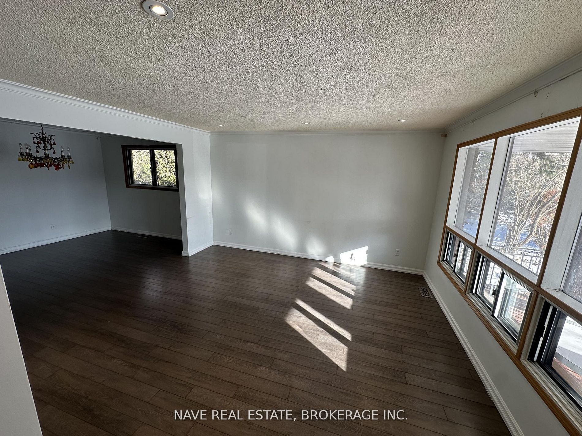 62 Elgin Mills Road W