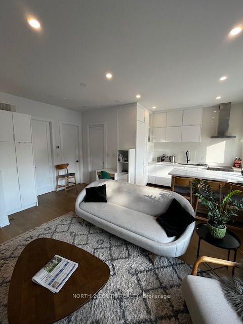 918 Manning Avenue B