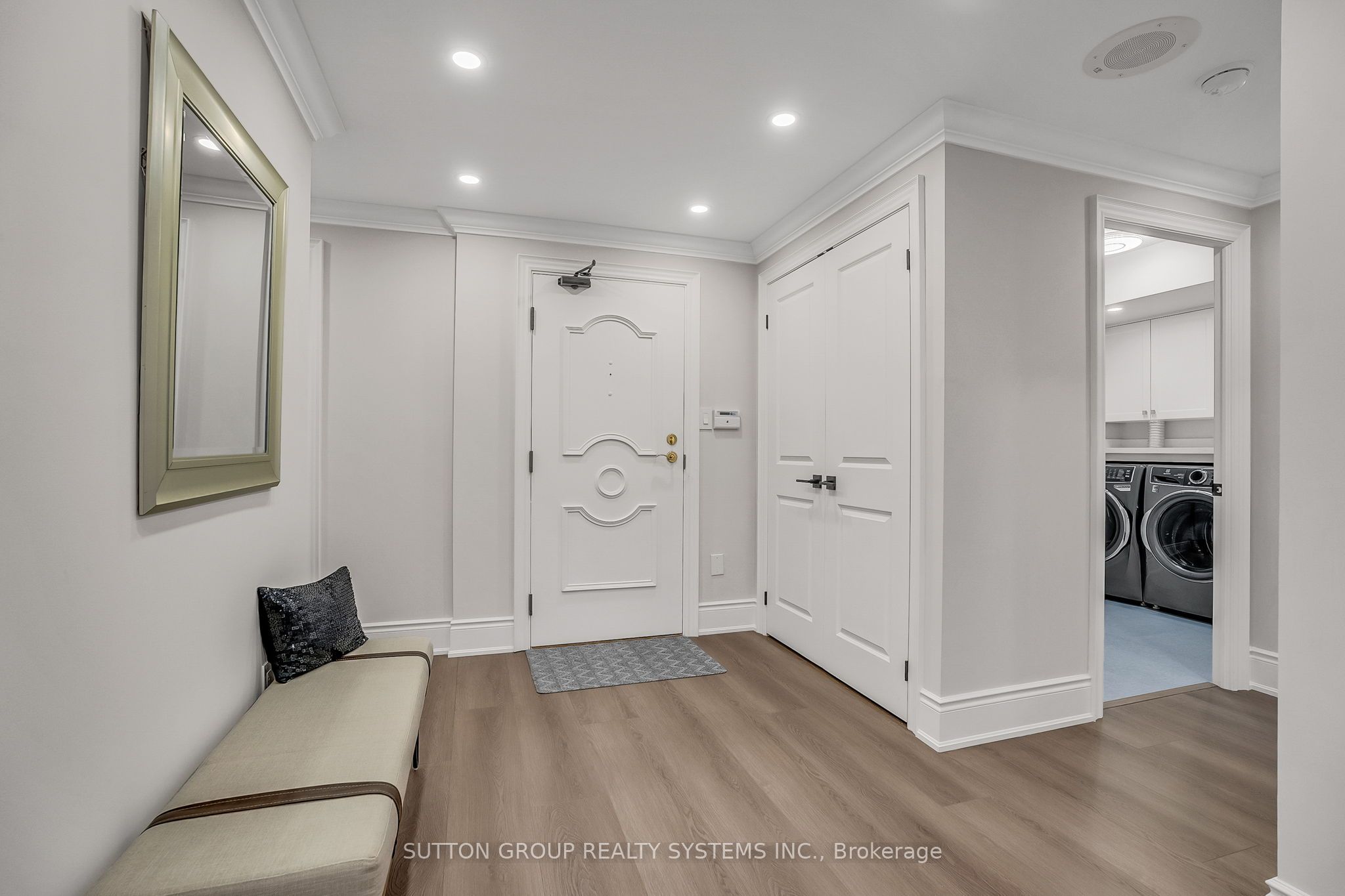 2180 Marine Drive 501