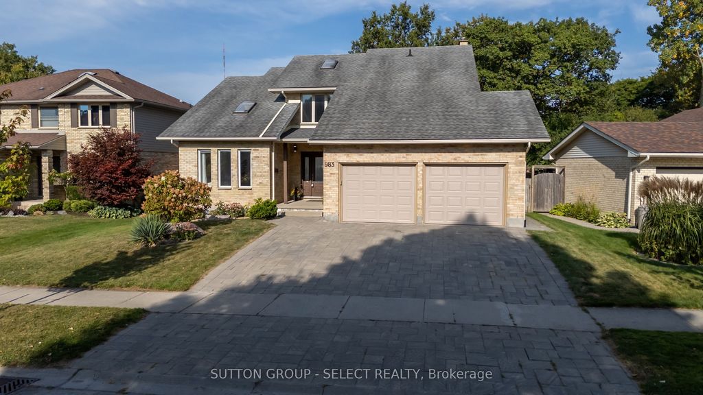Photo of 983 Country Club Crescent, London South, ON N6C 5R6 (MLS # X12912394)