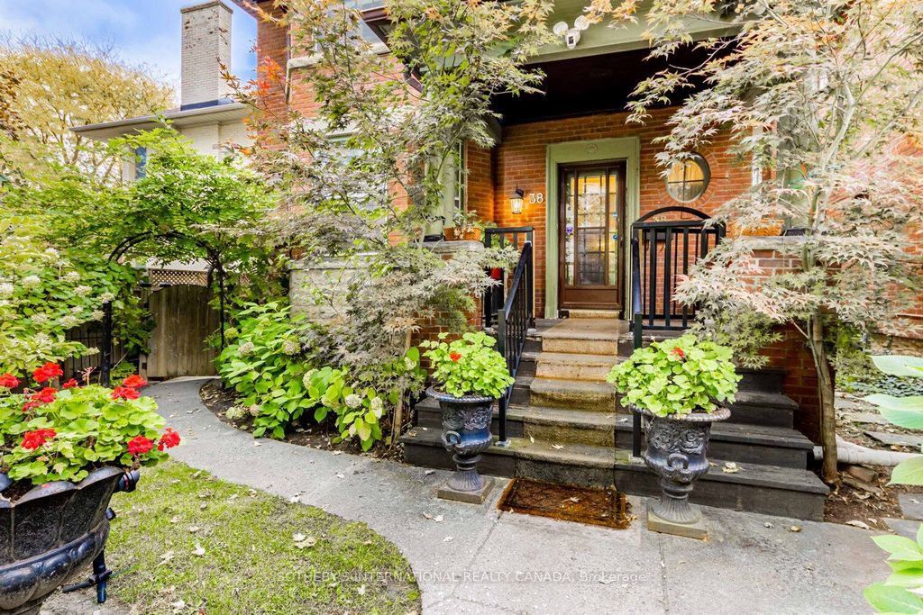 Photo of 38 Foxbar Road, Toronto, ON M4V 2G6 (MLS # C12489116)