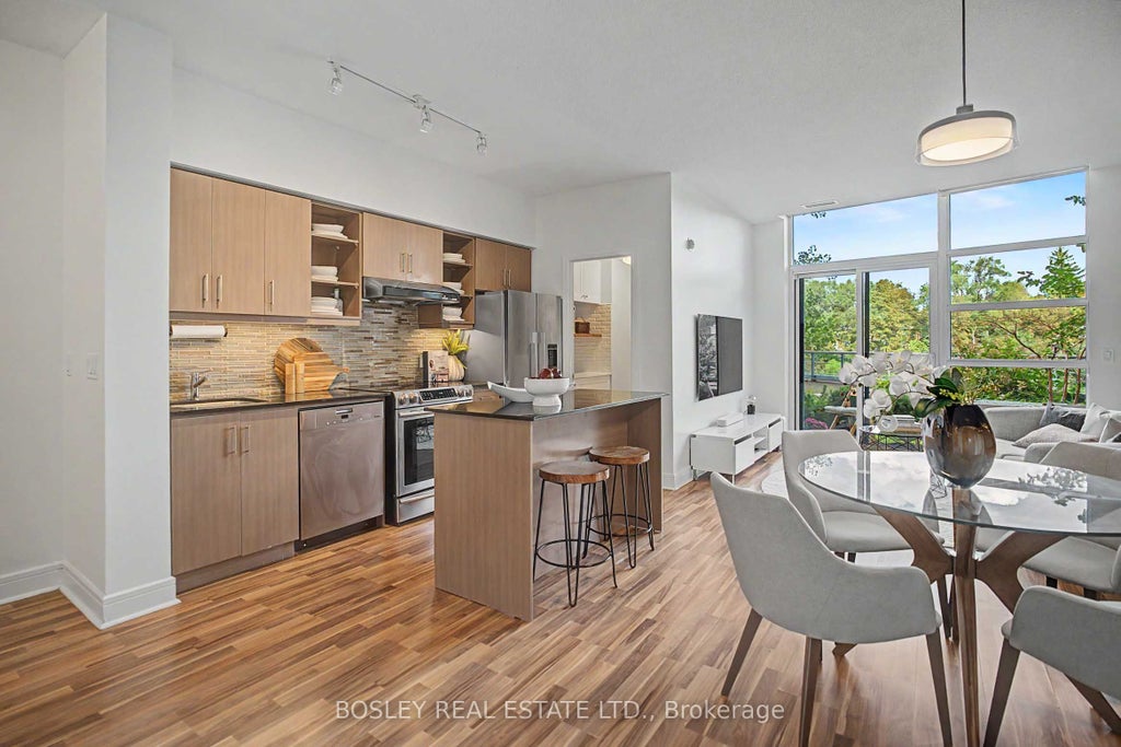 Photo of 35 Brian Peck Crescent #125, Toronto, ON M4G 0A5 (MLS # C13847308)