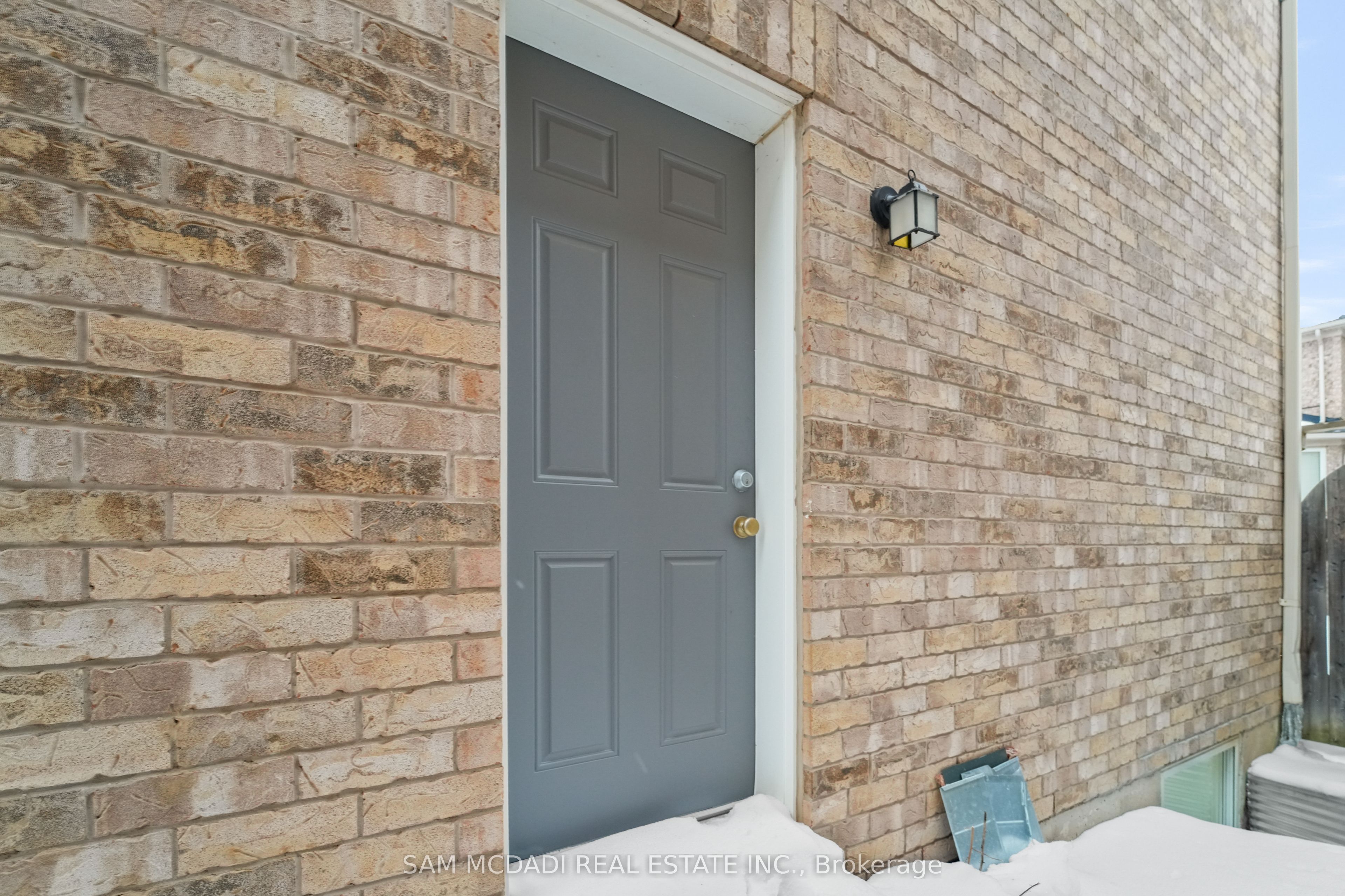 424 Tonelli Lane Lower