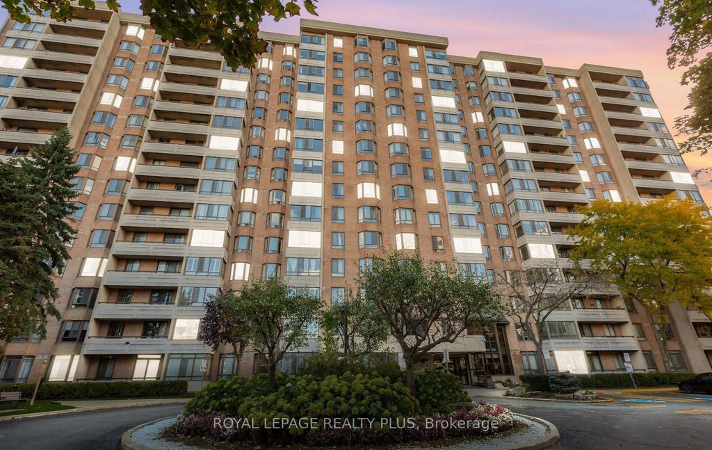 Photo of 5 Lisa Street #803, Brampton, ON L6T 4T4 (MLS # W12948448)