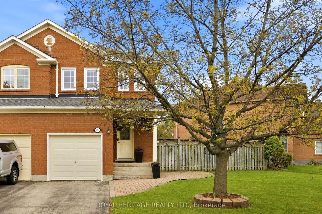Photo of 1251 Quest Circle, Mississauga, ON L5N 8B6 (MLS # W13100386)