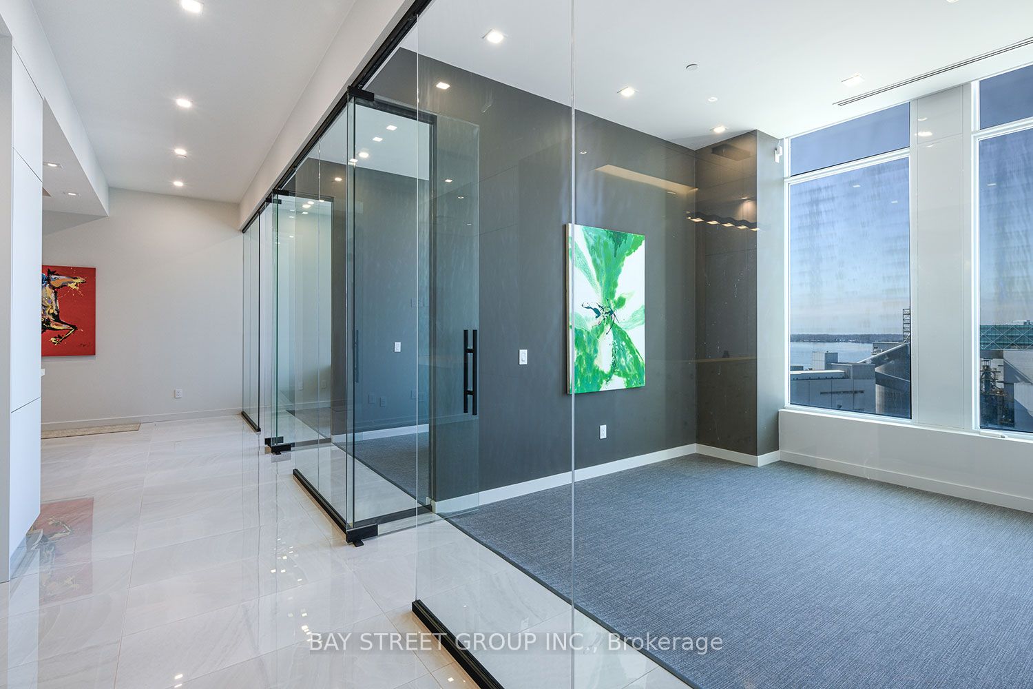 130 Queens Quay E 1120 & 1122