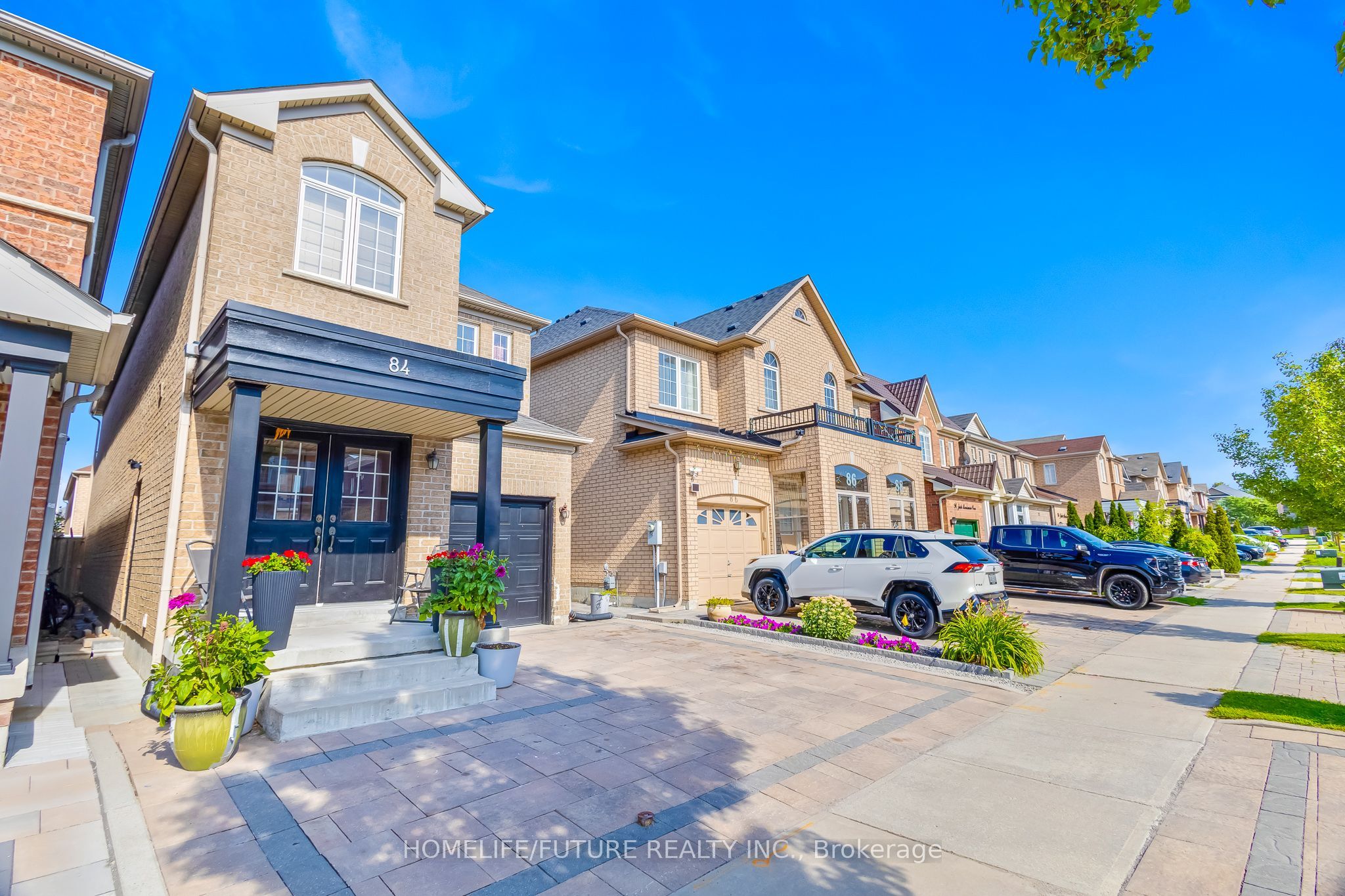 84 Jack Monkman Crescent