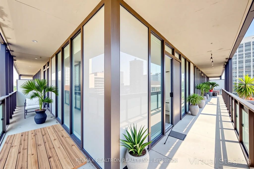 Photo of 8 Eglinton Avenue E #1102, Toronto, ON M4P 1A6 (MLS # C12096240)