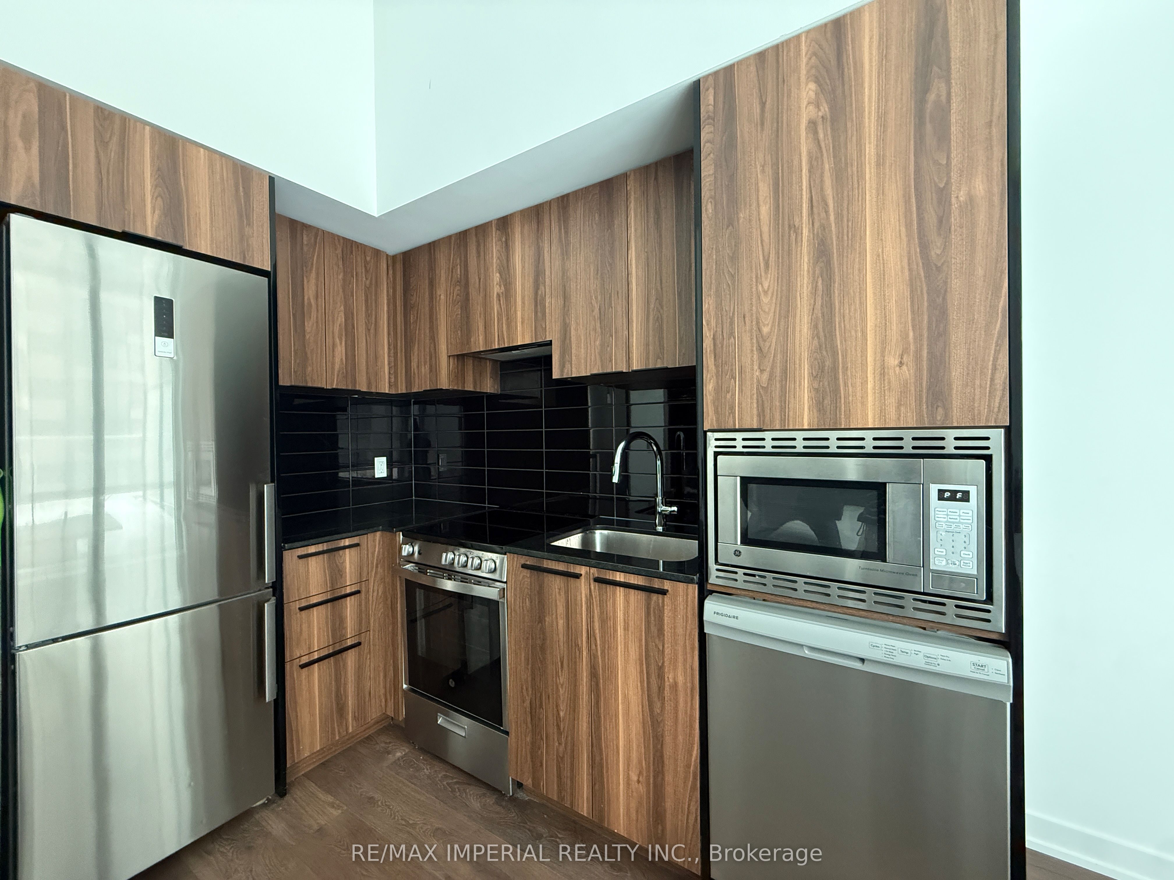 18 Maitland Terrace 601