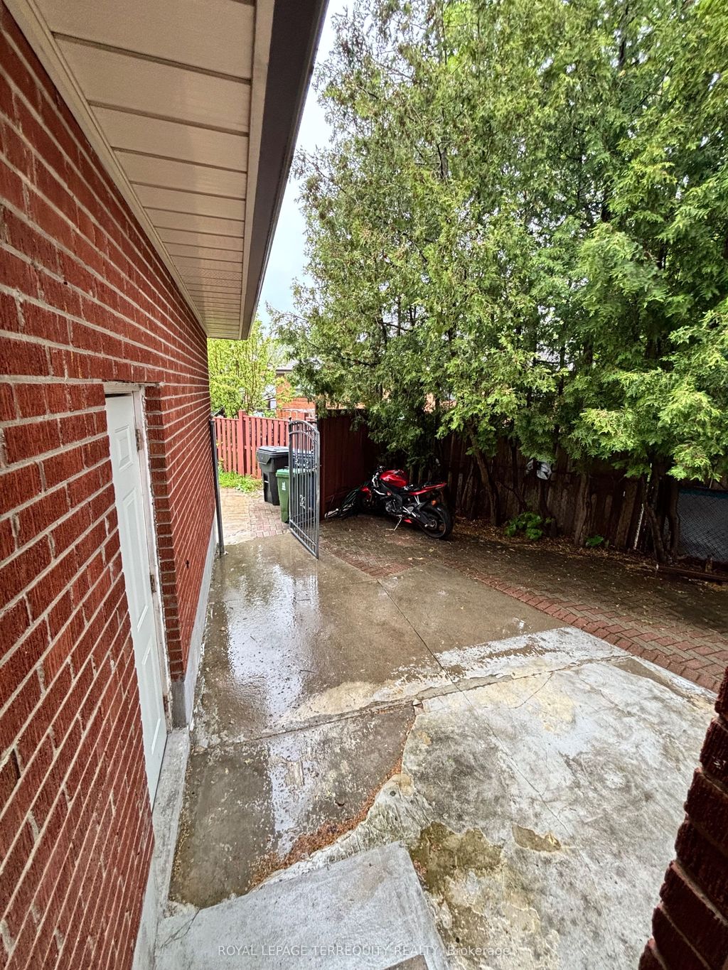 Photo of 28 Keegan Crescent, Toronto, ON M3J 1G2 (MLS # W13167136)