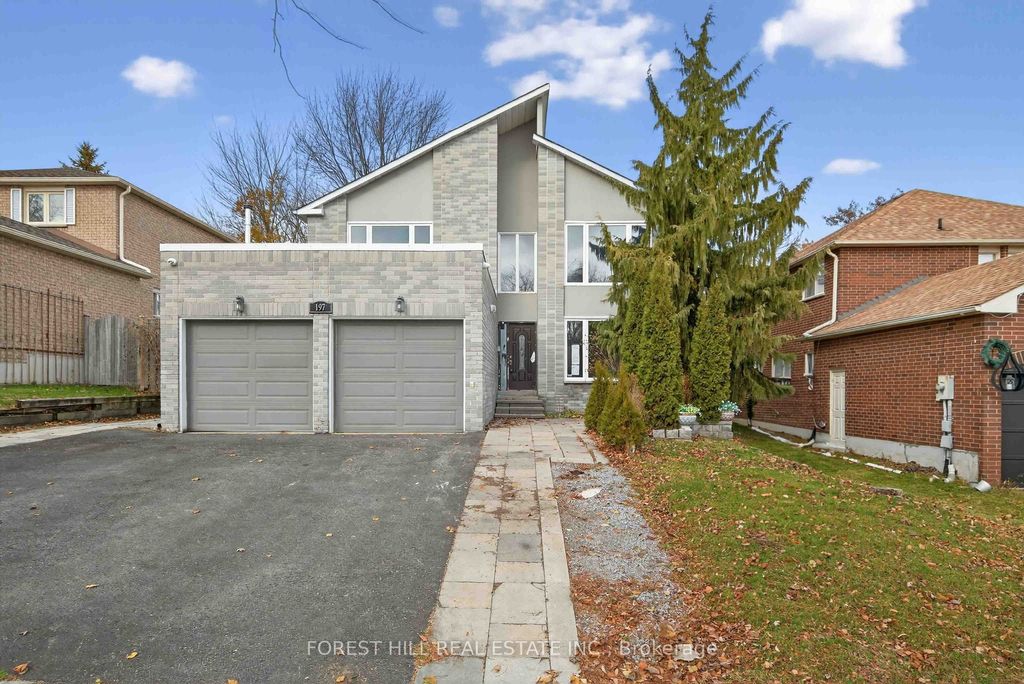 Photo of 197 Bristol Road, Newmarket, ON L3Y 7X9 (MLS # N12585878)