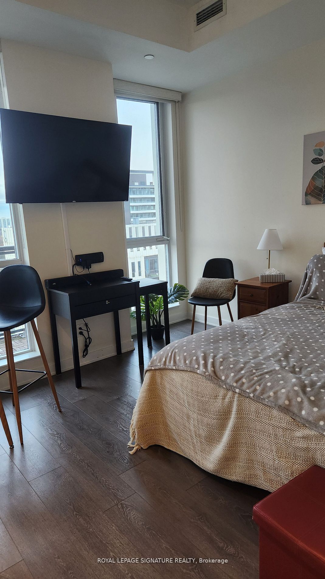 55 Regent Park Boulevard 2811