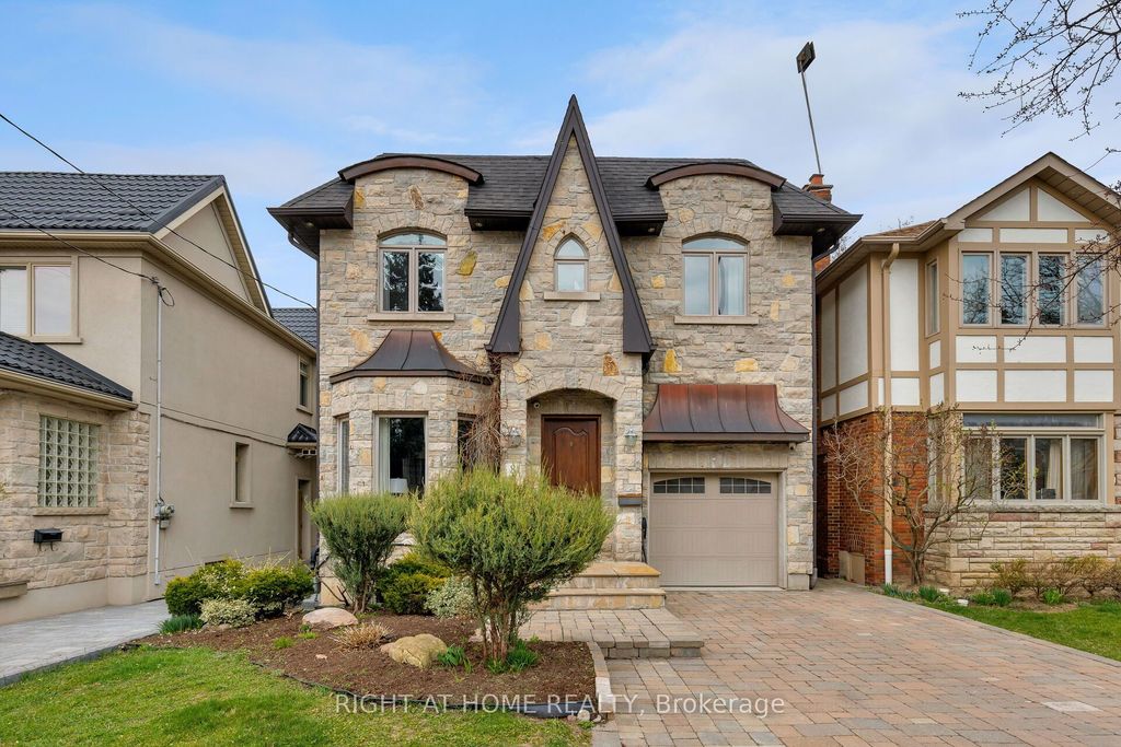 Photo of 8 Rutherglen Road, Toronto, ON M4G 1L6 (MLS # C12451371)
