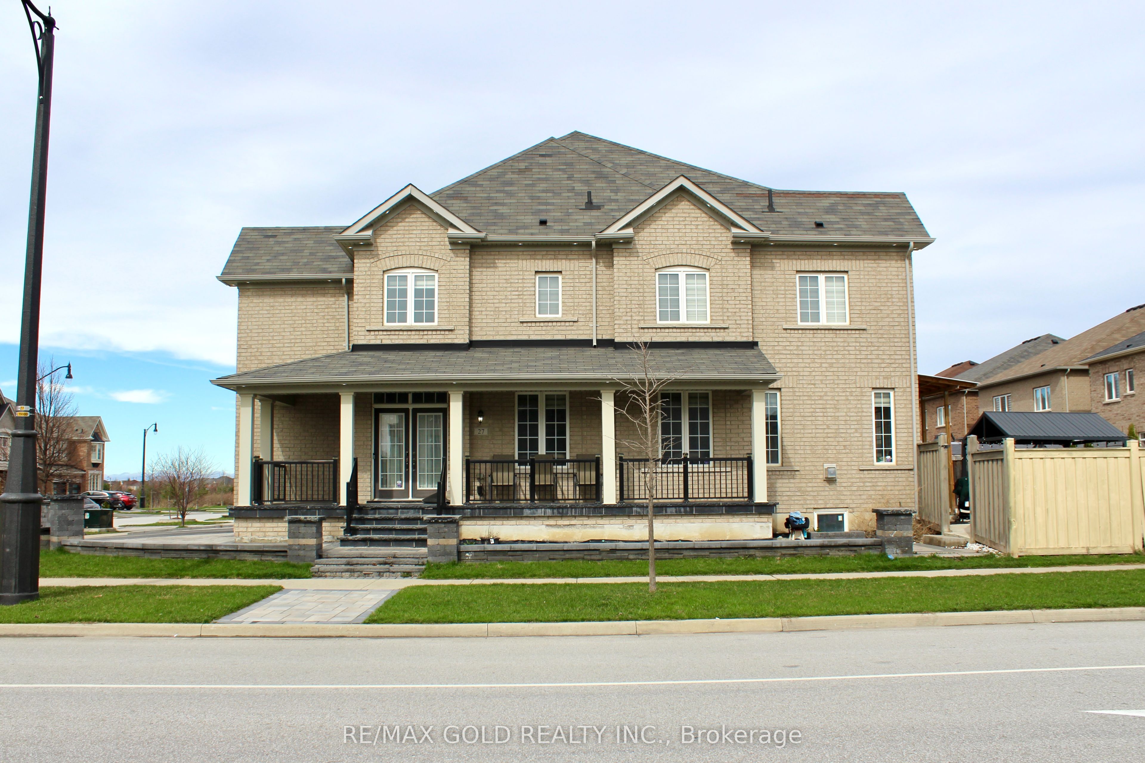 27 Brentwick Drive