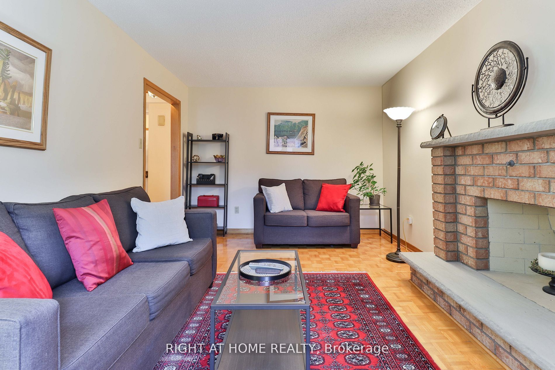 1433 Bough Beeches Boulevard