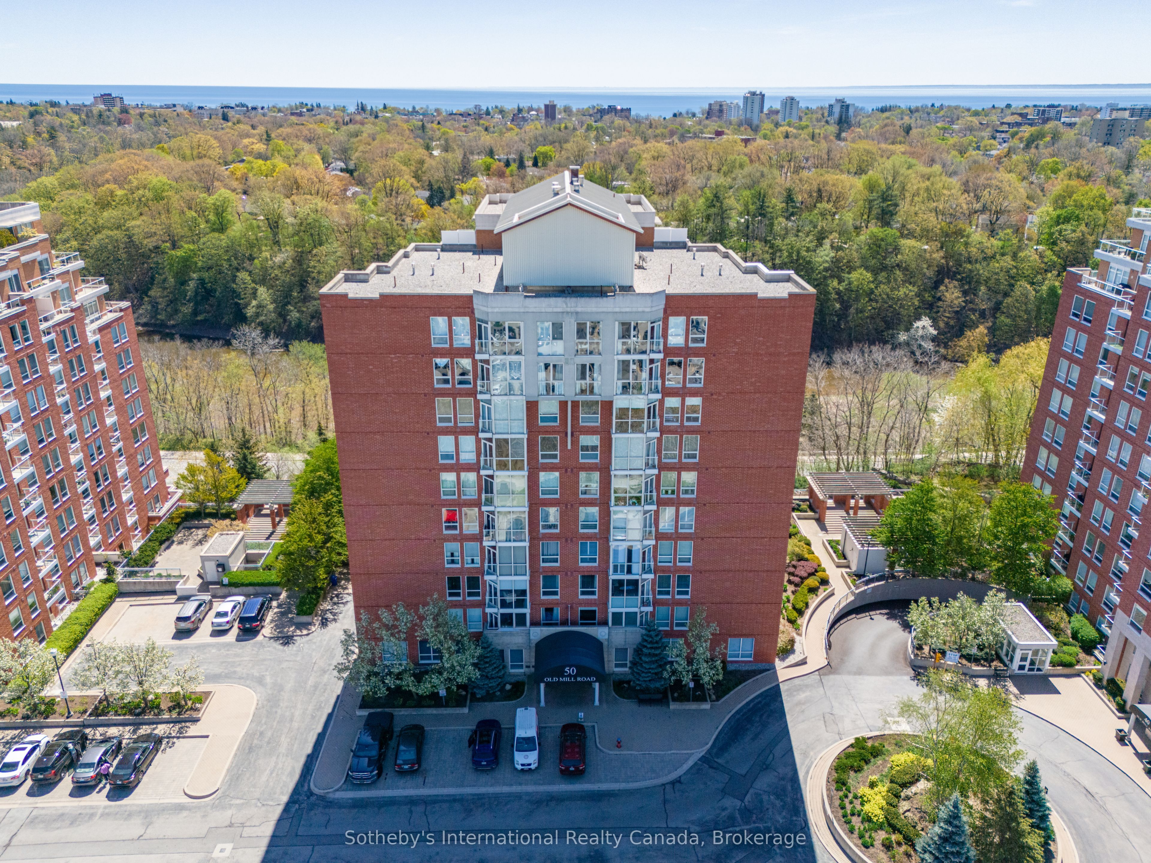 50 Old Mill Road 901
