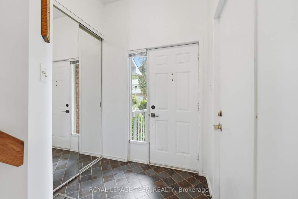 Photo of 66 Armadale Crescent, Barrhaven, ON K2J 3Z3 (MLS # X13716372)
