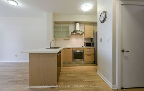 3391 Bloor Street W 210 Toronto ON M8X 1G3