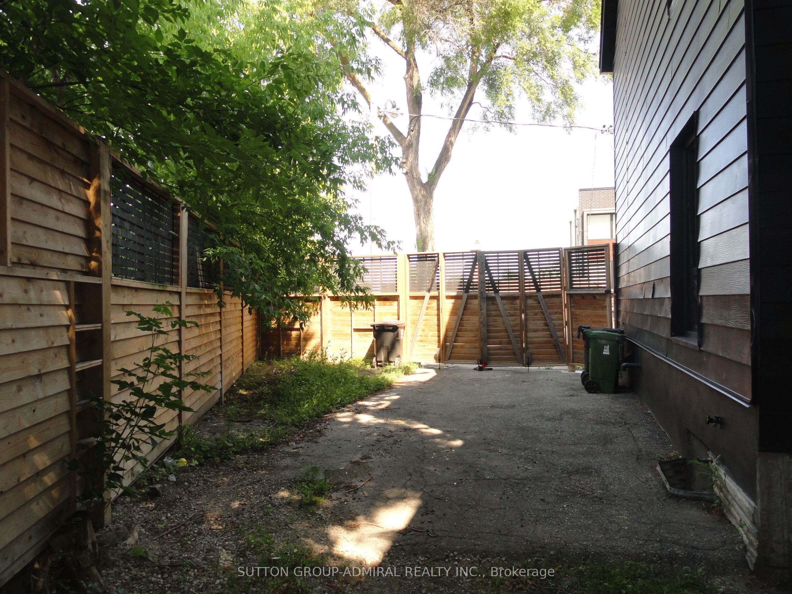 47 Lindner Street